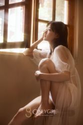 -onlygirl摄影美学馆高端定制(江滩店)