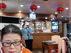 大堂-烤肉季饭庄