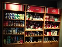 零售区-星巴克臻选(宁波天一广场店)