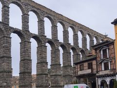 -塞哥维亚输水道