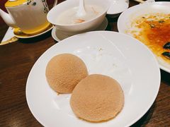 酥皮牛奶包-金玉满堂潮州酒楼(无限极荟购物广场店)