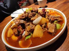 新疆大盘鸡-阿拉木汗餐厅(山大路店)