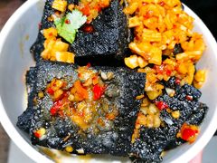 -黑色经典臭豆腐·湖南特产(步行街店)
