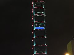 -诚品(信义店)