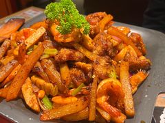 -炭舍干锅·烤鱼(扬名广场店)