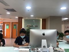 -大连何氏眼科医院