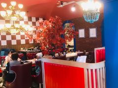 -卢布里西餐厅(星海广场店)