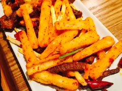 -云海肴·汽锅鸡·云南菜(天山百盛优客店)