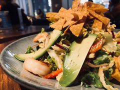 鲜虾牛油果沙拉-Moka Bros 摩卡站(西单大悦城店)