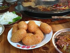 -财二舅火锅招待所