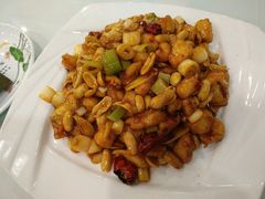 宫保鸡丁-大鸭梨烤鸭店(古城店)