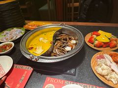 -牛New寿喜烧(虹桥新天地店)