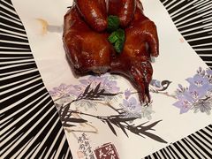 -翡翠小城·海鲜豆捞·广式点心(老佛爷店)