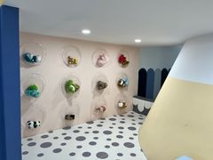 -蓝鲸奇亲子游泳俱乐部