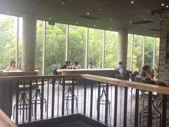 -星巴克臻选(湖滨道店)