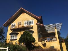 -黄色小屋