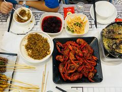 -靓虾二哥长沙地标小龙虾(五一广场店)