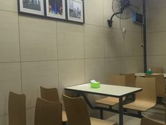 大堂-江三王记牛杂馆(总店)
