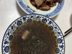 -一路飘香面馆