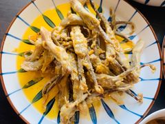 -臻鲜燕海鲜融合餐厅(金陵style店)