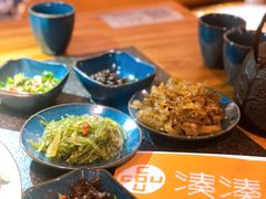 -湊湊火锅·茶憩(东城万达店)