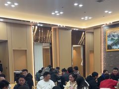 -宏兴烤鱼山庄(宣恩总店)