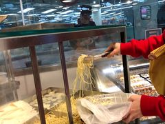-家乐福(古北店)