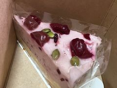 -星巴克臻选(盐城金鹰聚龙湖店)