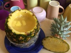 -志龙皇冠吃货椰子铺