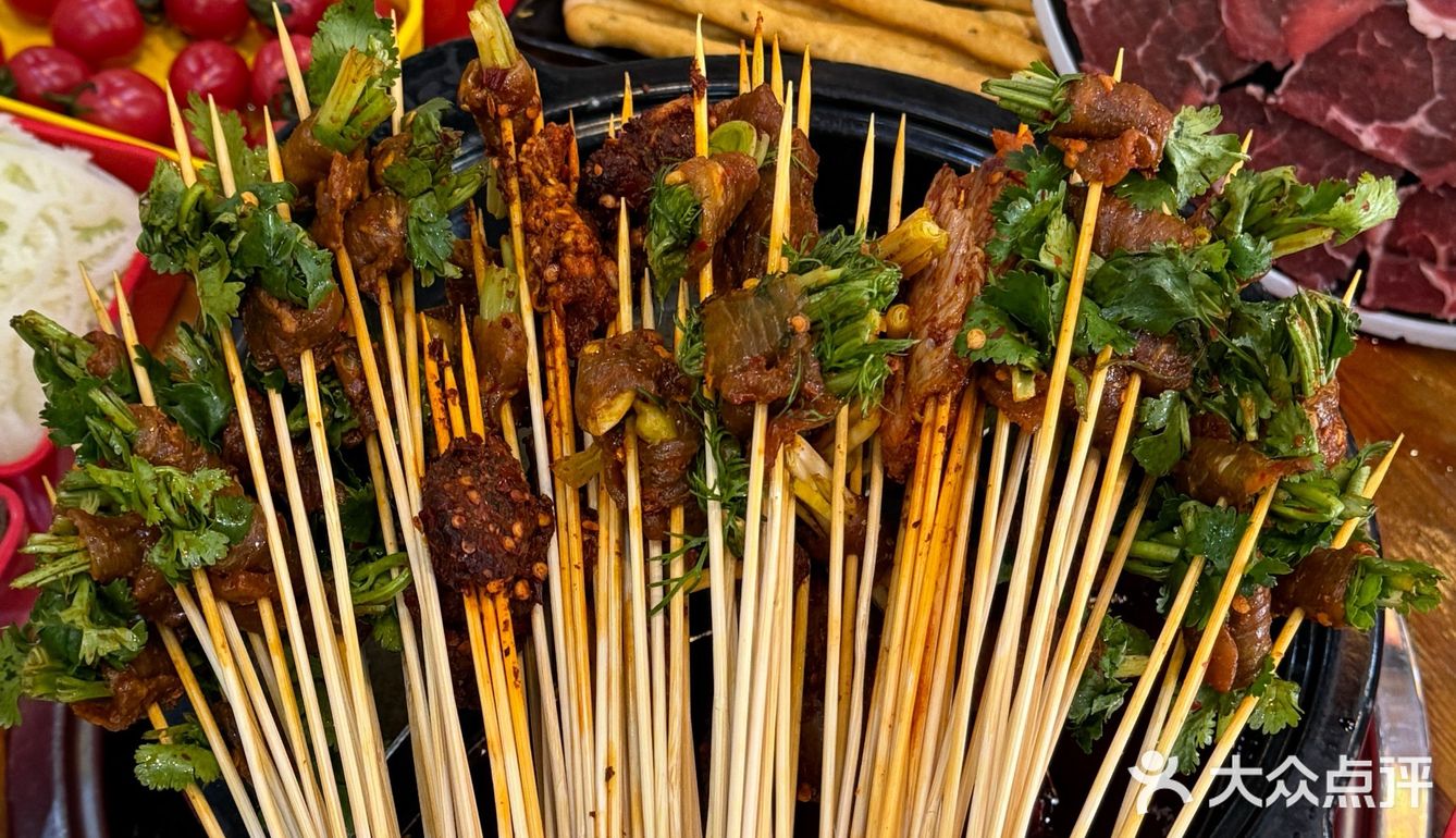 在洛阳，本地人都爱吃的串串店