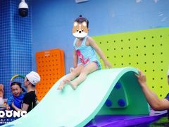 -龙格亲子游泳俱乐部(泊富中心)