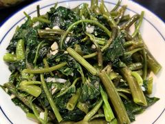 -昱龙大盆牛蛙馆(三兴街总店)