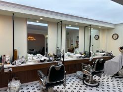-理昂男士理发店 Barber shop
