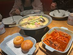 -蜜桃餐厅·伴山(湖滨商业街店)