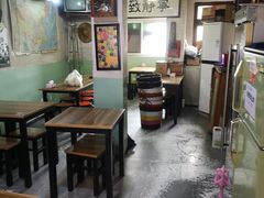 大堂-炙热童年·老北京炙子烤肉(南锣鼓巷店)
