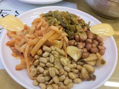 -红鼻子桂林米粉(金唐新光界店)