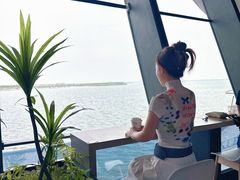 -抱抱地球咖啡馆(国家海洋博物馆店)