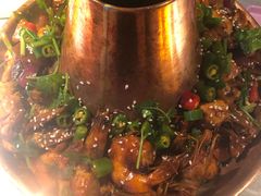 -炉小二铜锅牛蛙•川湘菜(三里屯店)