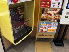 -麦当劳(四平路店)