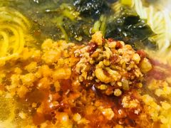 辣肉面-小桃园餐厅