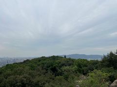 -灵岩山风景区