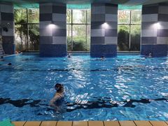 -齐岸健身(花园城店)