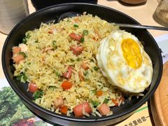 -来龙里 精致 东南亚餐室(万象城店)