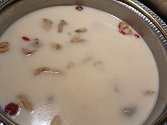-煲宫猪肚鸡(晶品店)