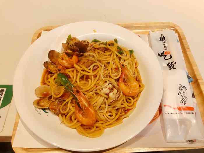 打分 我觉得比别的地方的海鲜见面味道做的好,不咸不淡,面的程度也