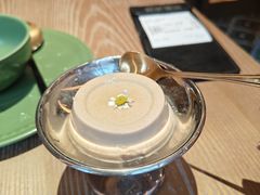 -耶里夏丽·丝路国际·新疆餐厅(浦东区东方路店)