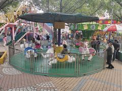 -顺德大良半月城游乐场