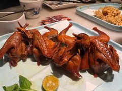 爆汁手撕乳鸽-莞府家宴·东莞菜(市民服务中心店)