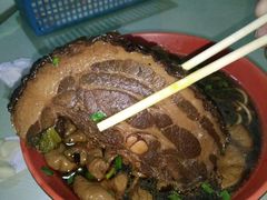 -小龙大肉面馆