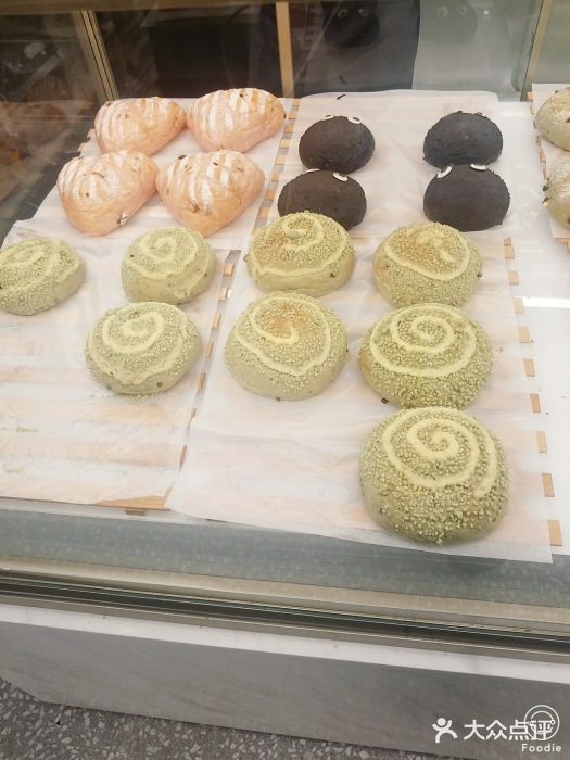 奈雪的茶(市百一店)图片